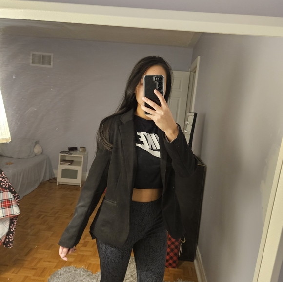 🖤GONE🖤Black blazer - Picture 6 of 6